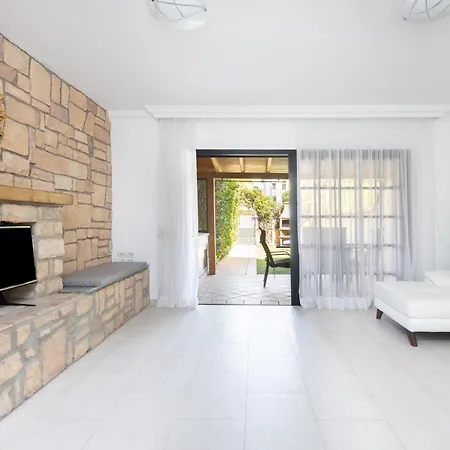 Tatil Evi Exclusive Townhouse In Plaza Del Duque Close To The