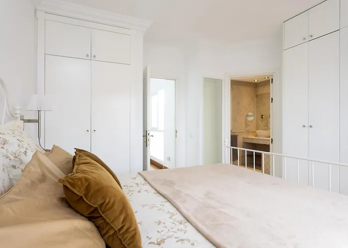 Casa vacanze Exclusive Townhouse In Plaza Del Duque Close To The *